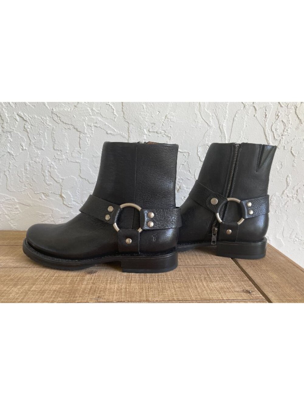 Brand New Frye Boots NWOT or box - size 7.5 - Veronica Flex Harness bootie
